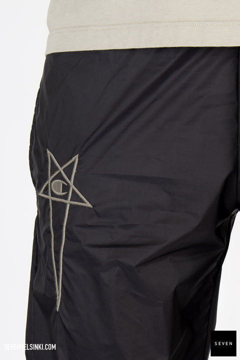 x CHAMPION - JOGGERS