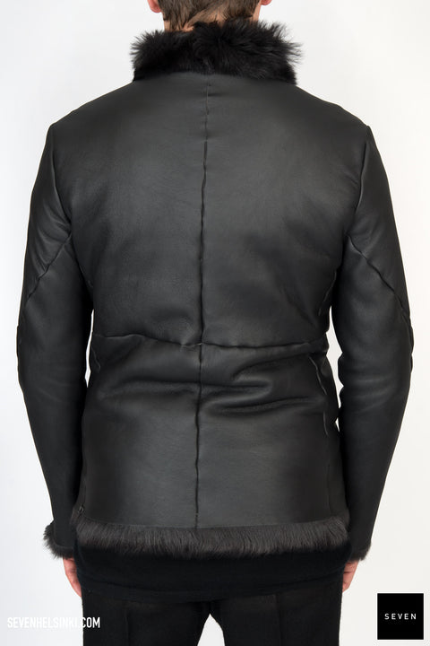 BLACK SHEEP SHEARLING JACKET